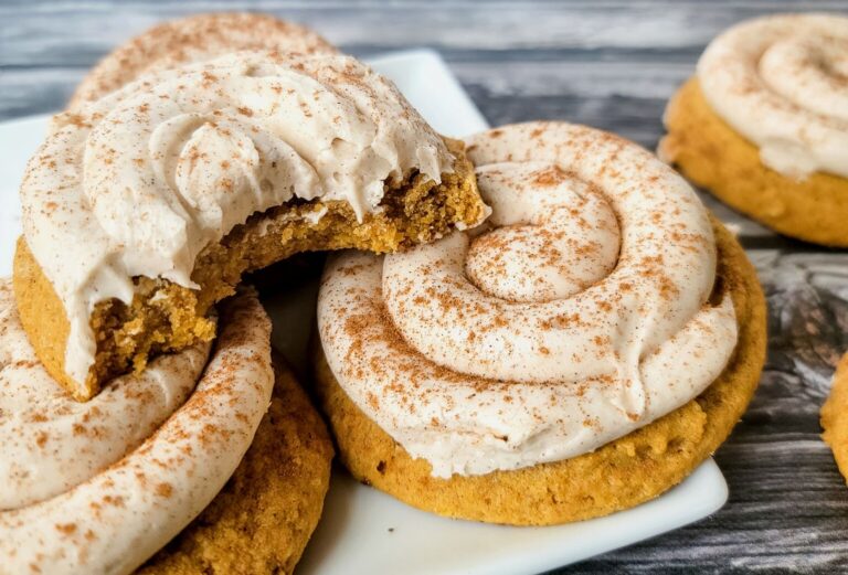 Pumpkin Desserts that are NOT Pie!-The Lemon Diaries