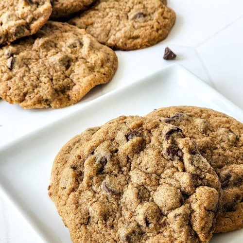Copycat Mrs. Field Chocolate Chip Cookie RecipeLemon Diaries