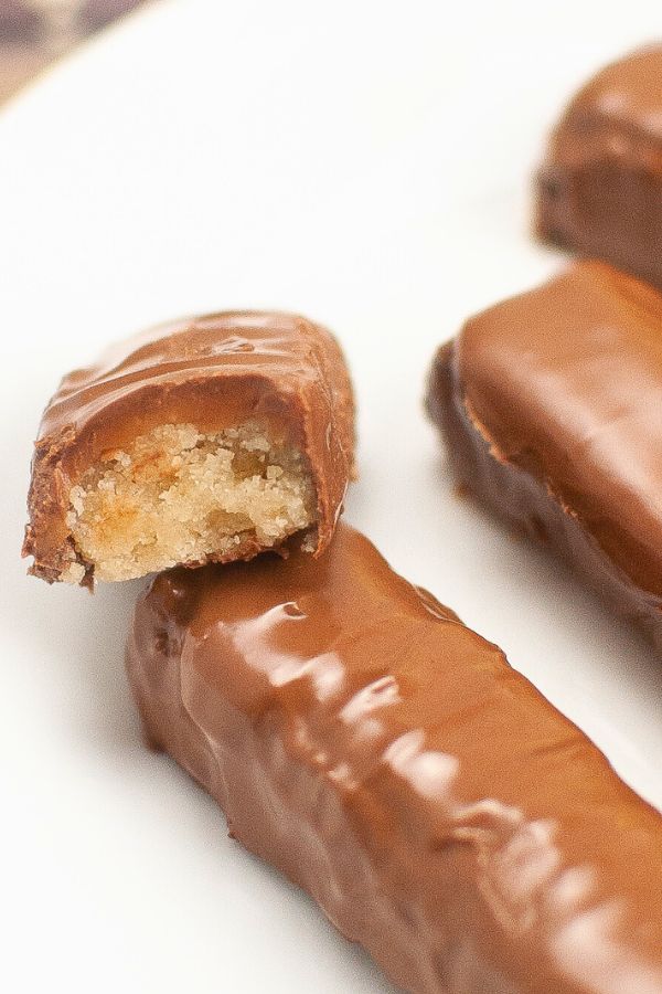 Homemade Copycat Twix Bars